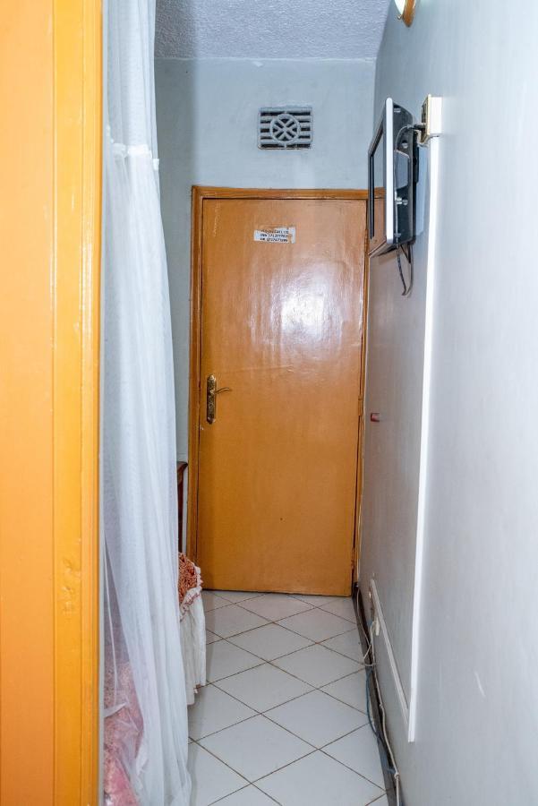 Jupiter Guest House - Parklands Nairobi Luaran gambar
