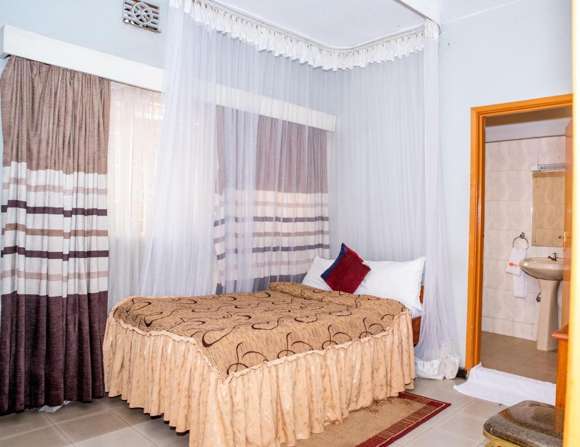 Jupiter Guest House - Parklands Nairobi Luaran gambar