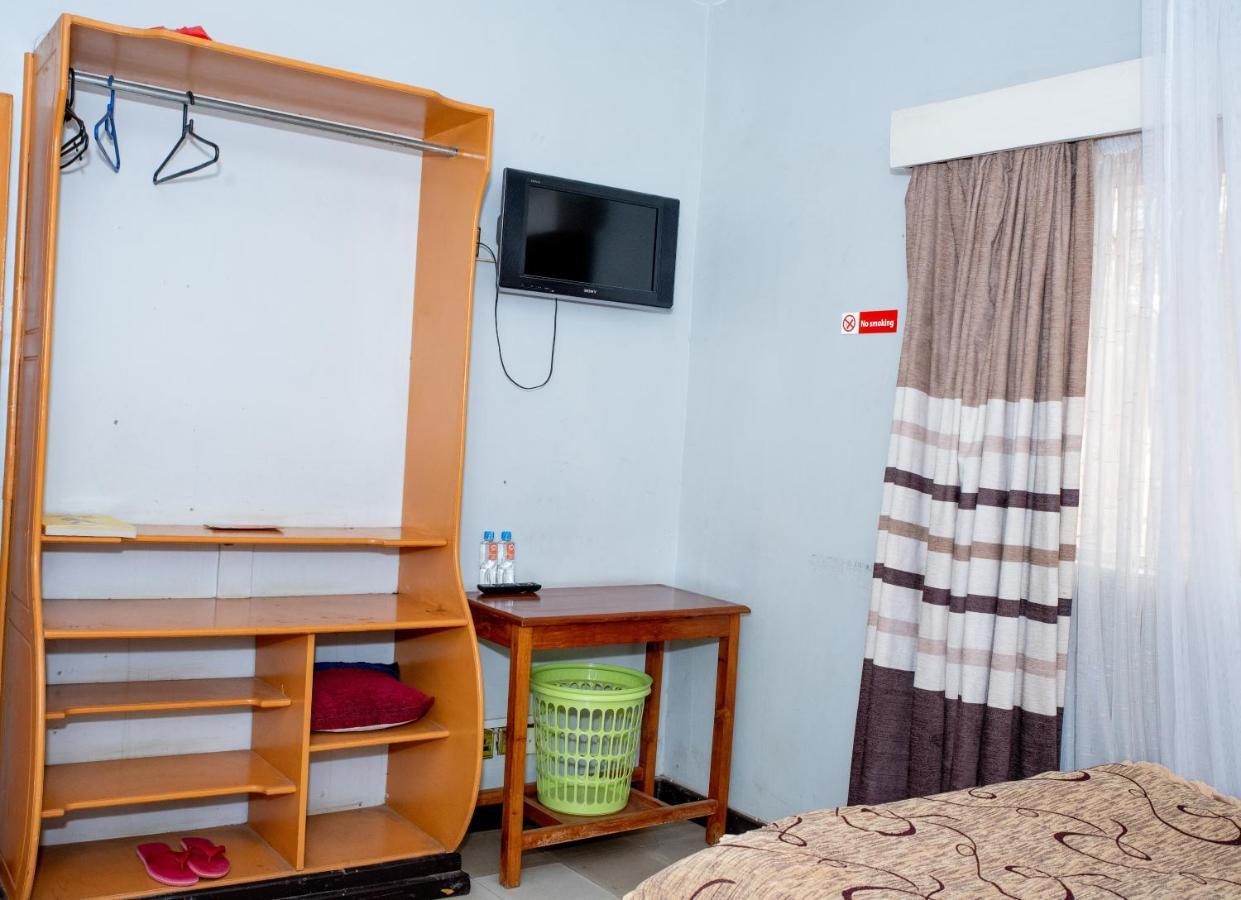 Jupiter Guest House - Parklands Nairobi Luaran gambar