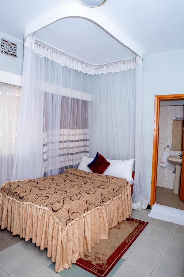 Jupiter Guest House - Parklands Nairobi Luaran gambar